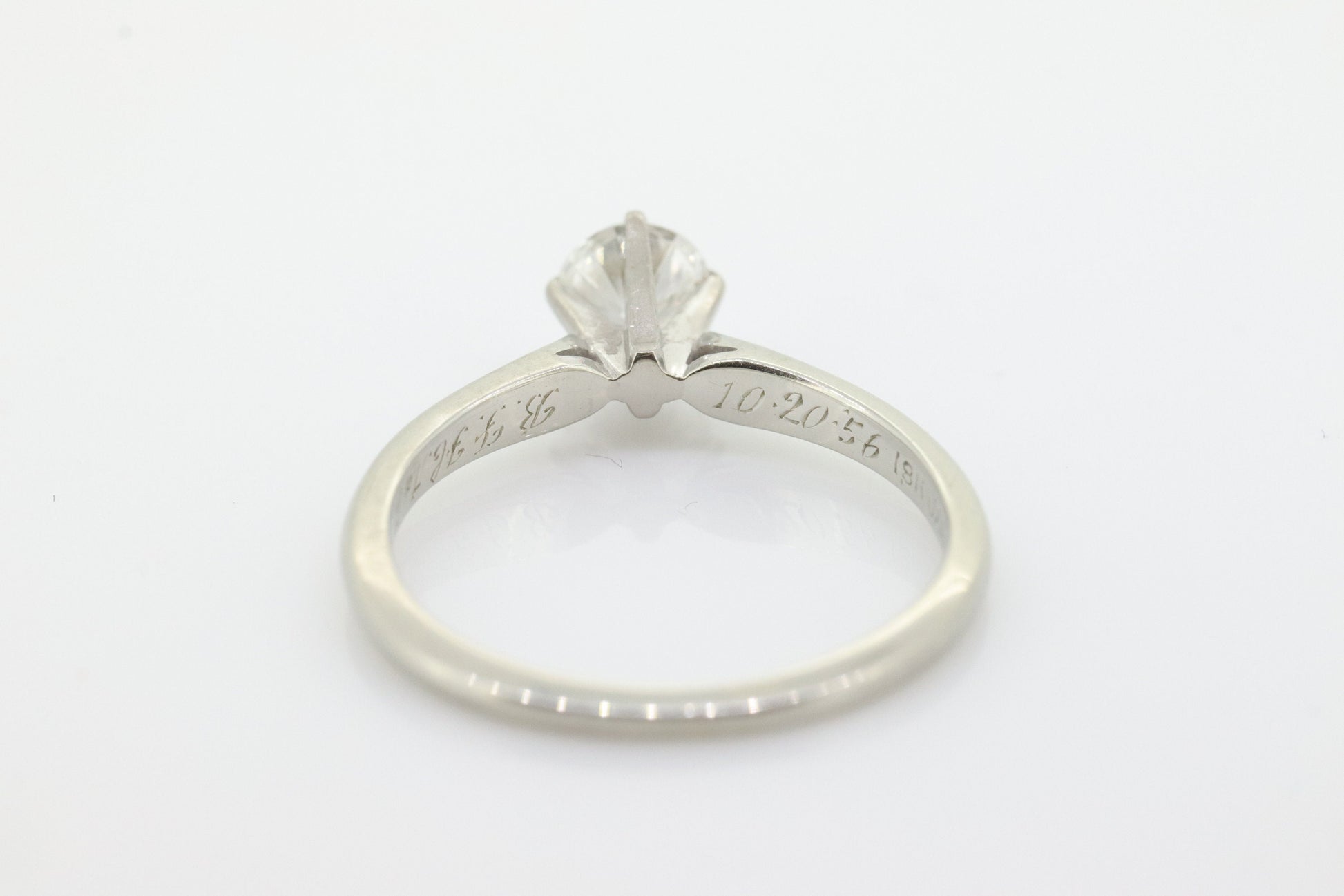 JABEL 18k 1/2ct Diamond Solitaire ring.  Vintage 18k White Gold Diamond Engagement Ring JABEL. st(575)