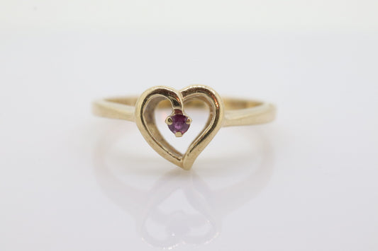 10k Open Heart and ruby ring. Dainty Heart love beat ruby ring. Dainty Heart LOVE ring. st(32)