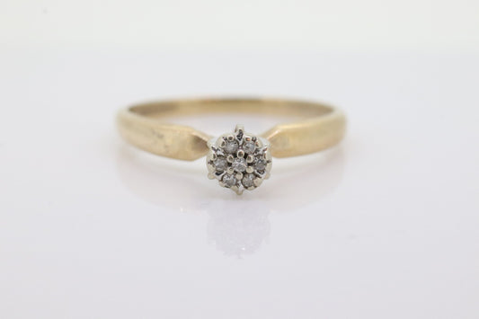 Diamond Daisy Cluster Elevated on Ring. 10K Diamond Daisy. Vintage Diamond Flower Cluster ring. st(30)