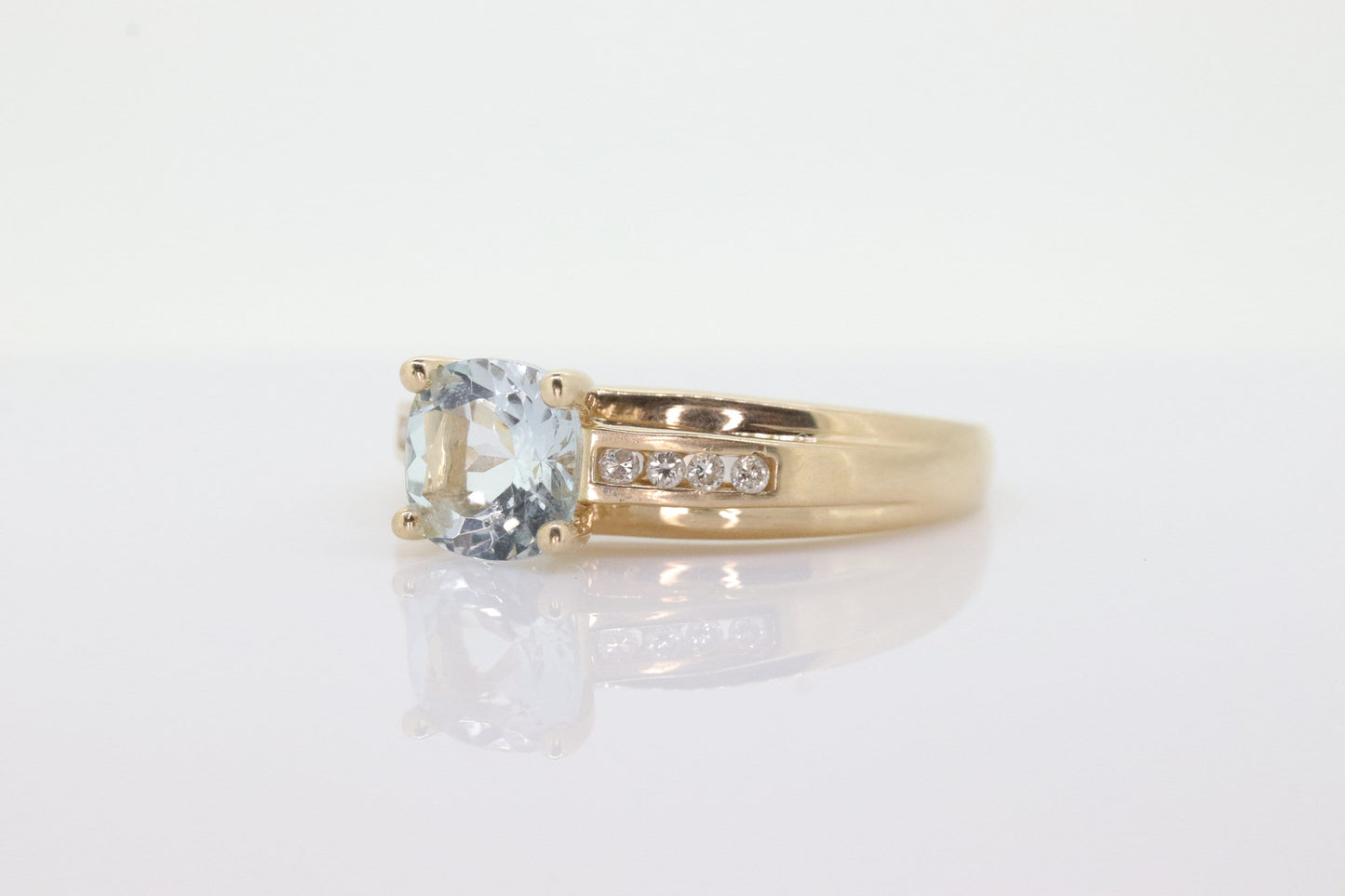 14k Aquamarine Diamond ring. Large Aquamarine solitaire ring.