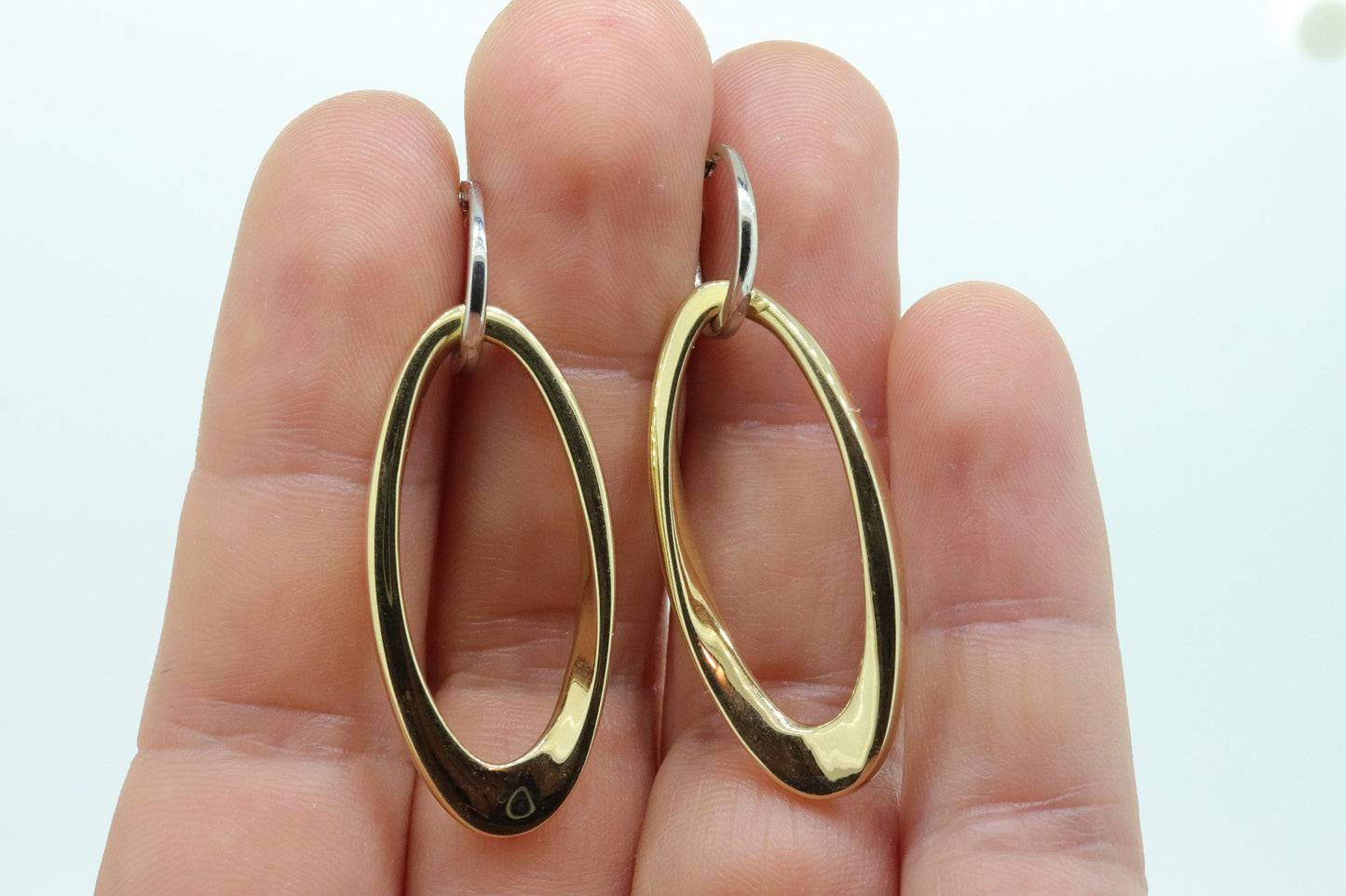 14k Gold Puffed Hollow HOOP Earrings. Intertwined Glossy Loop earrings. MILOR Italy st132/25