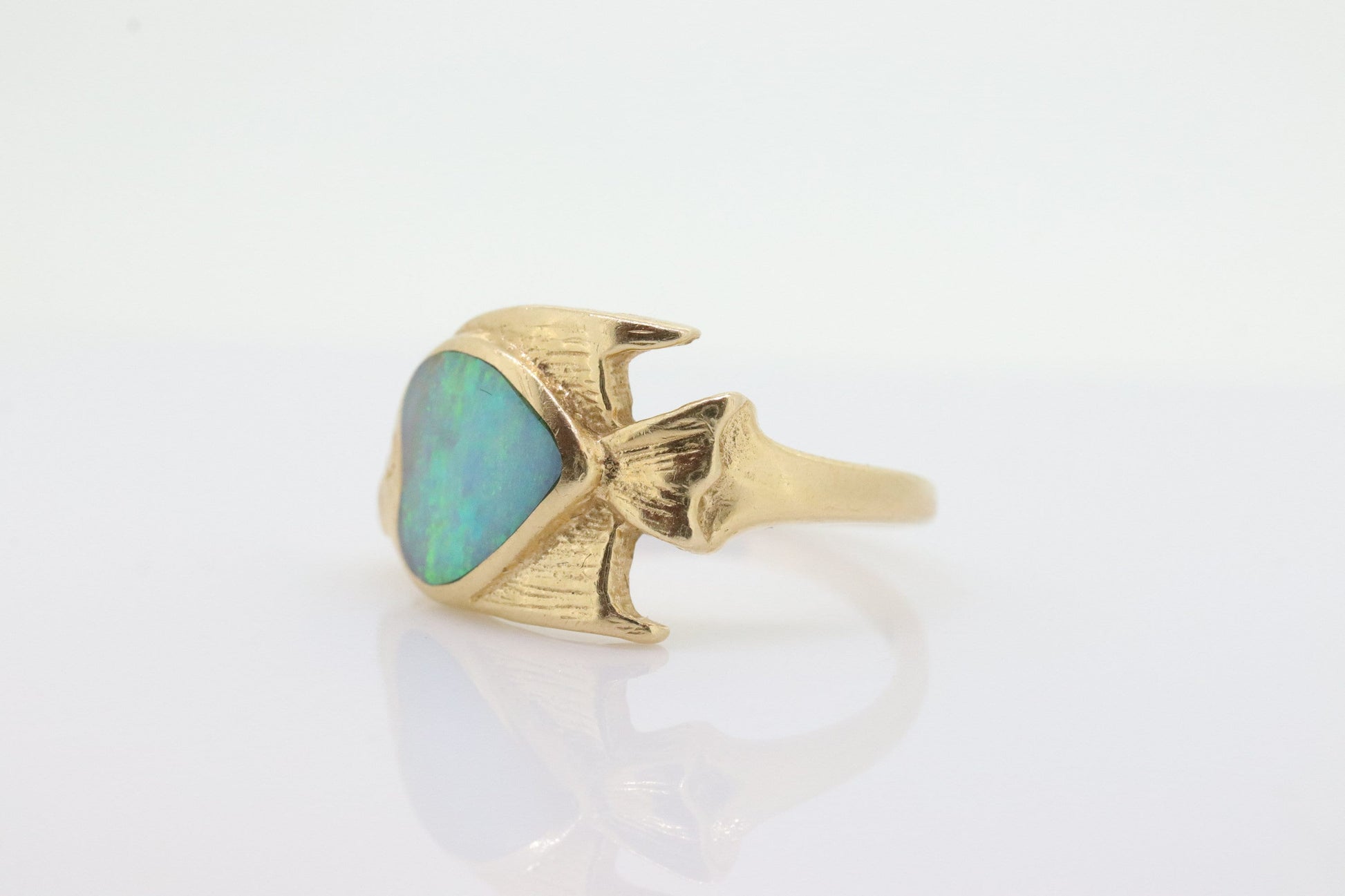 14k KABANA KBN Opal Ring. 14k OPAL inlay Fish. Natural Opal ring by Kabana Designer. st(259)