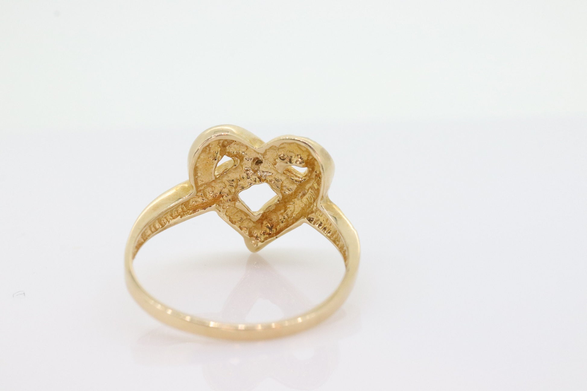 10k Open Heart Ring. 10k Open Interlocking hearts promise ring. st(45)