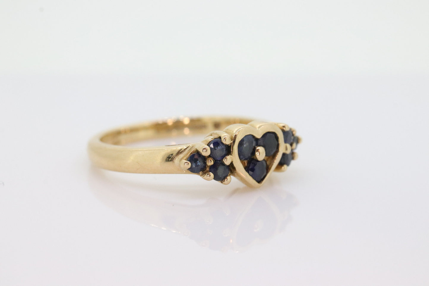 10k Sapphire Heart ring. 10k Sapphire CLUSTER Heart shape band. Blue sapphire cluster band st(62)