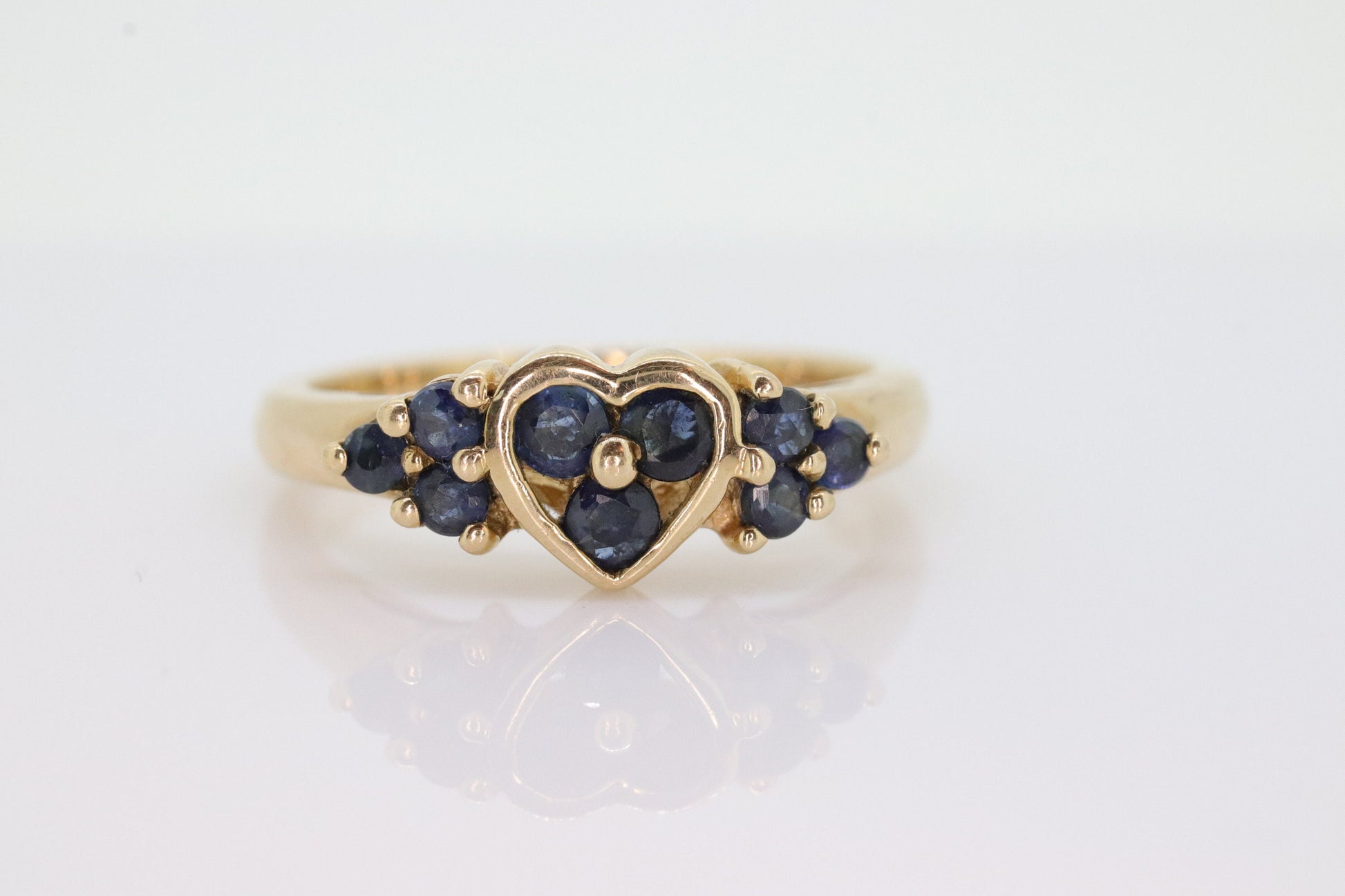 10k Sapphire Heart ring. 10k Sapphire CLUSTER Heart shape band. Blue sapphire cluster band st(62)