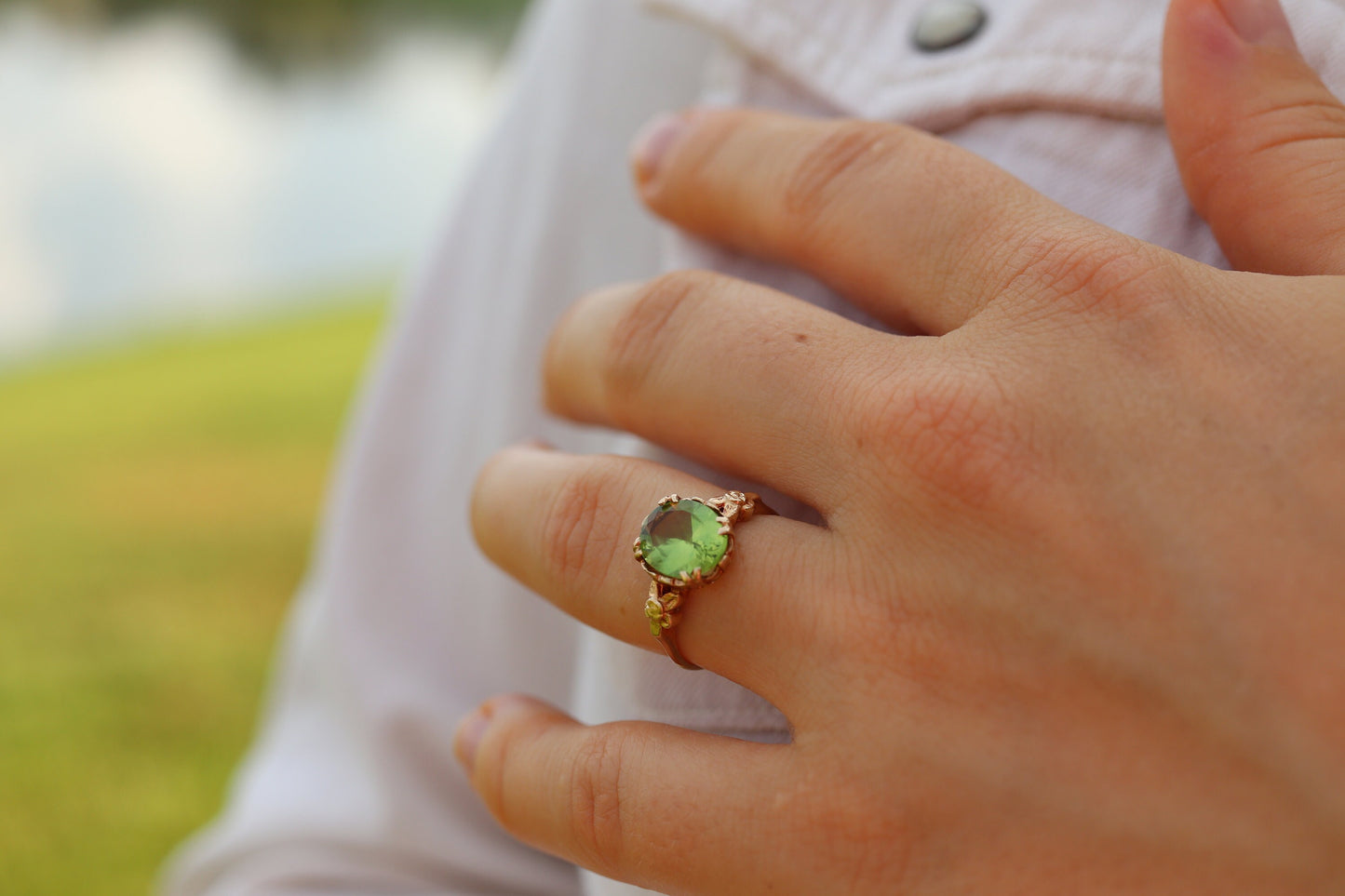 10k Peridot Solitaire ring. Antique Large Natural Oval Peridot ring. 10k Vintage Peridot Flower Blossom ring. st(89)