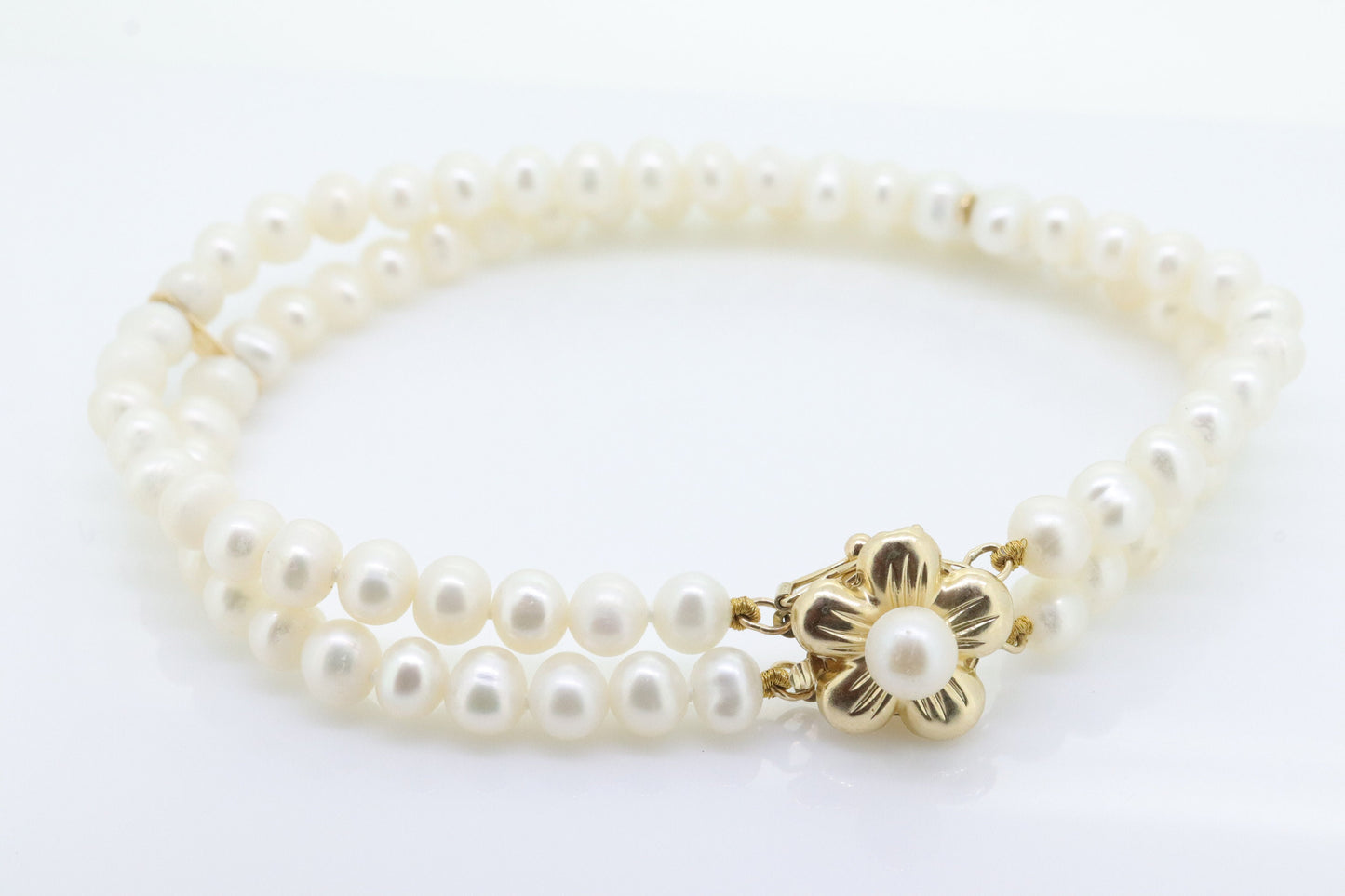 Pearl Bracelet Double Strand Pearls 14k yellow gold Pearl clasp. Flower Pearl Clasp Bracelet. Pearl Bracelet st(63)