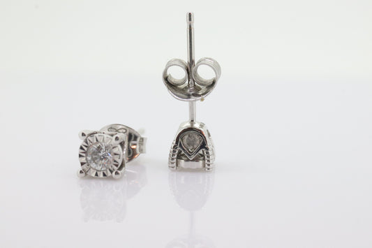 Diamond stud earrings. 14k Diamond Solitaire earrings. Diamond encrusted earrings. Certified. st(81)