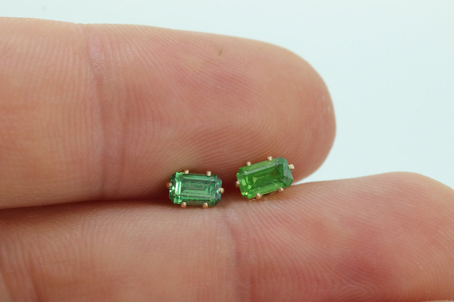 14k Green Peridot Emerald cut stud earrings. st (43)