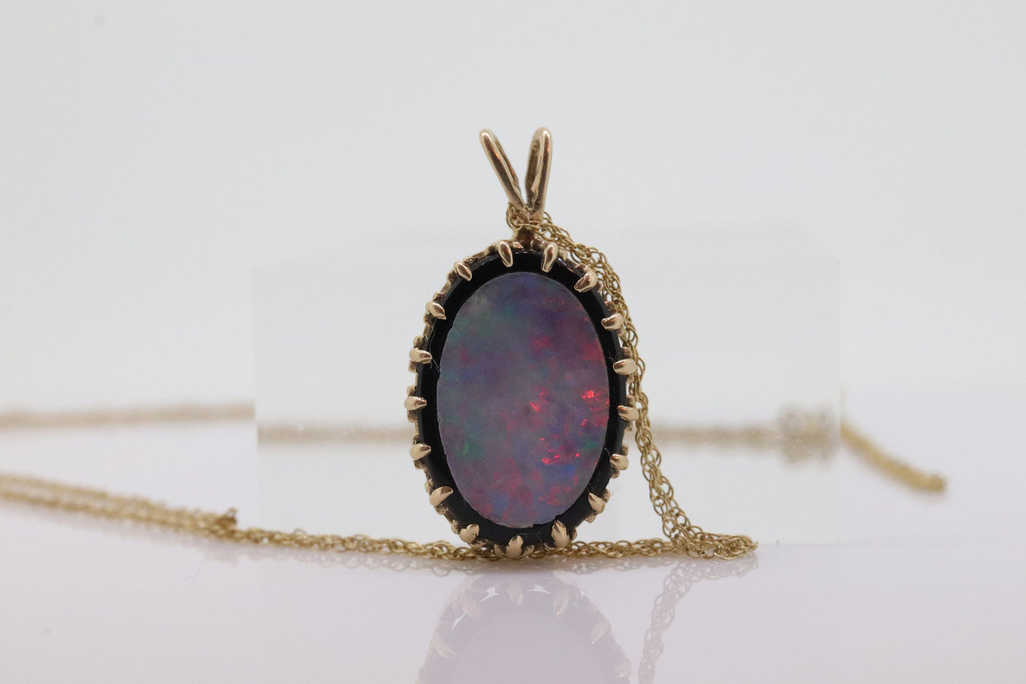 Opal Onyx Pendant. 14k Yellow Gold Medallion. Wonderful Opal Crown set. Opal and Onyx Doublet Pendant. (st198)