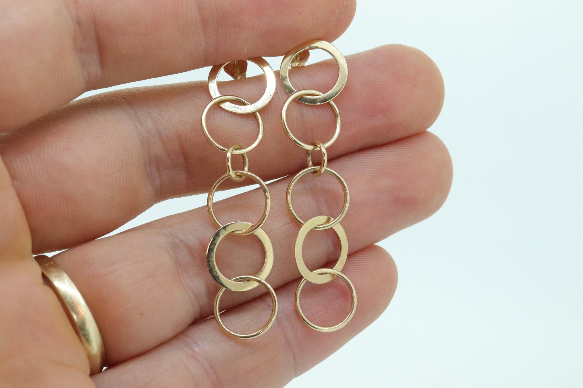 14k NABCO Gold Dangle Drop Earrings. 14k Yellow Gold Interlocking Circles Discs. Chain Link Earrings. st(92)