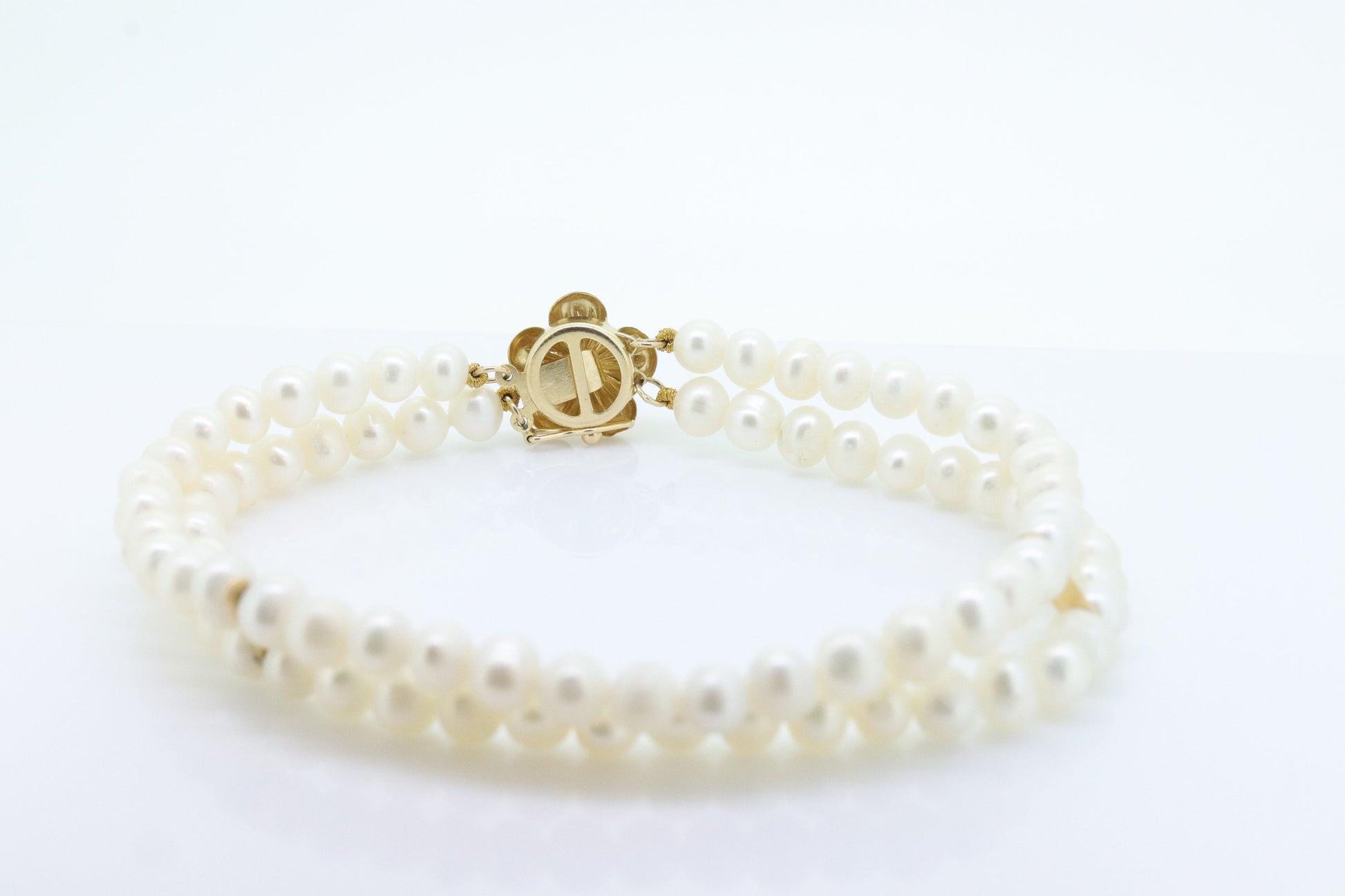 Pearl Bracelet Double Strand Pearls 14k yellow gold Pearl clasp. Flower Pearl Clasp Bracelet. Pearl Bracelet st(63)