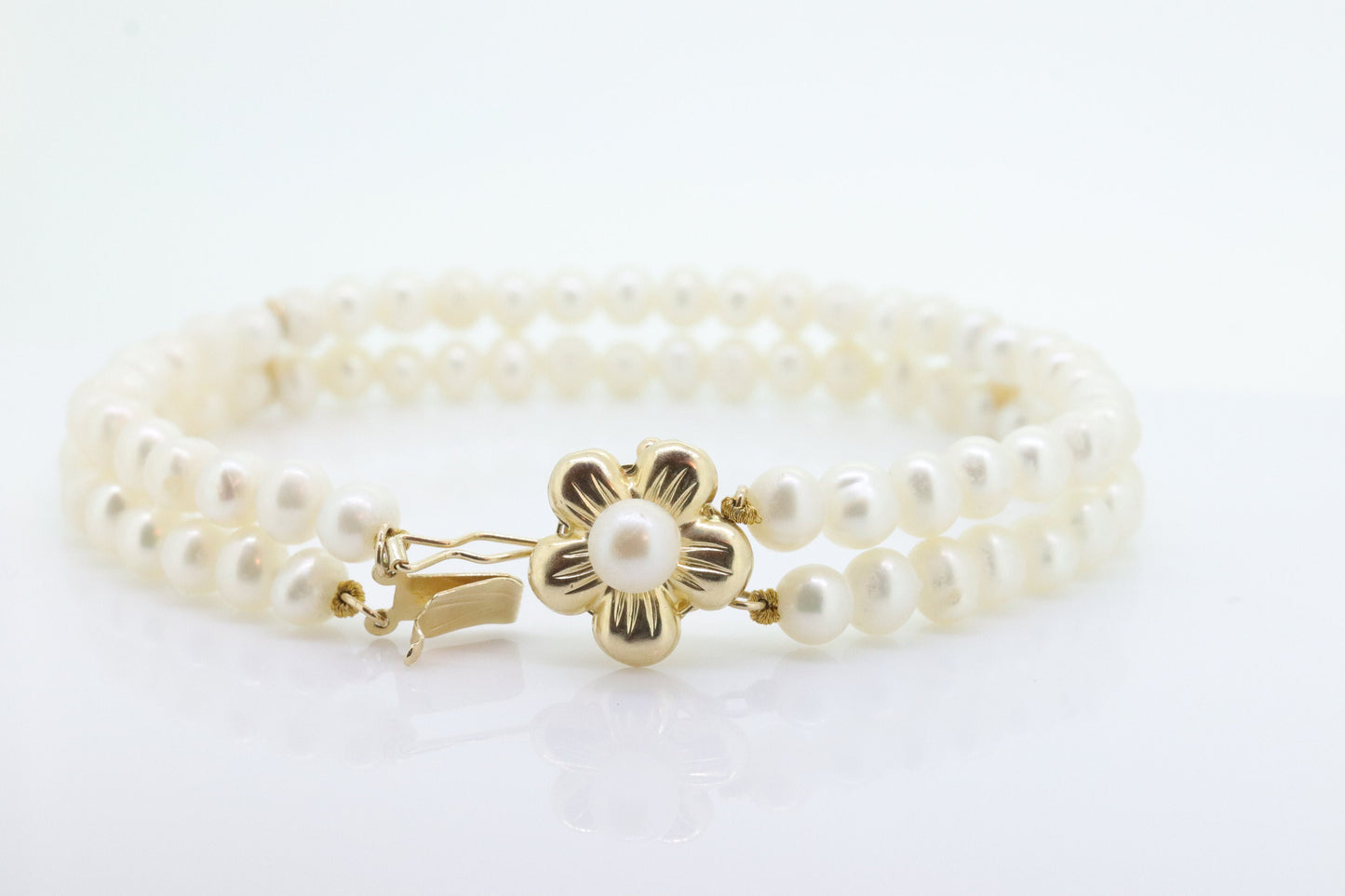 Pearl Bracelet Double Strand Pearls 14k yellow gold Pearl clasp. Flower Pearl Clasp Bracelet. Pearl Bracelet st(63)