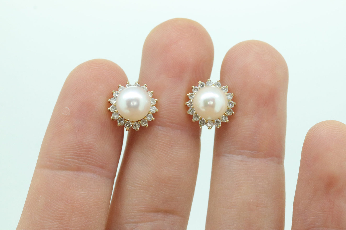 14k Pearl and Diamond stud earrings. Halo Pearl Diamond Elegant and Dainty Pearl diamond studs. st(92)