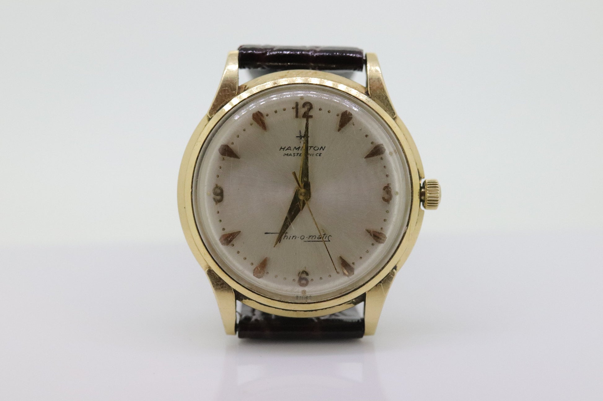 HAMILTON THIN o MATIC Watch. 14k Yellow Gold Round Hamilton wristwatch. Hamilton 956167 Mens watch.