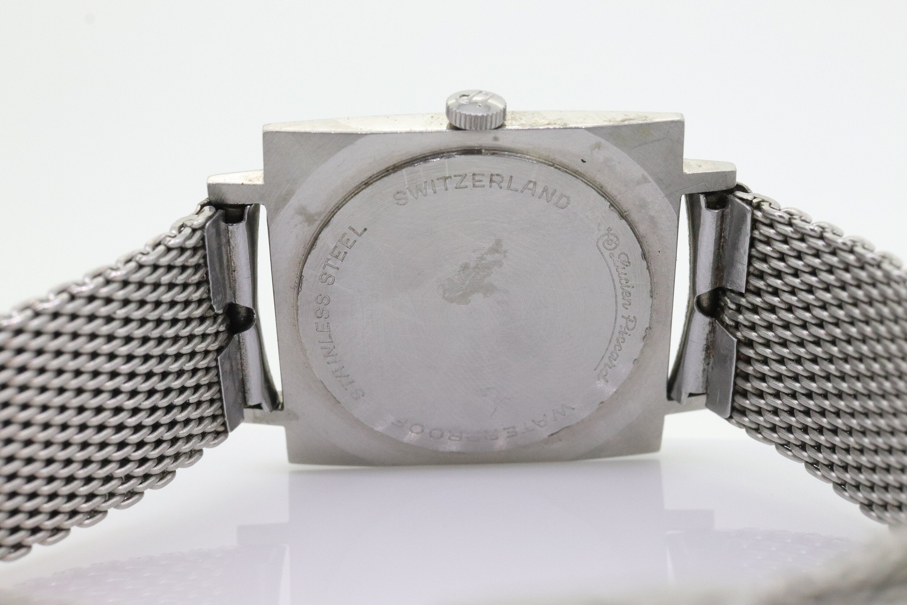 Lucien piccard square discount watch