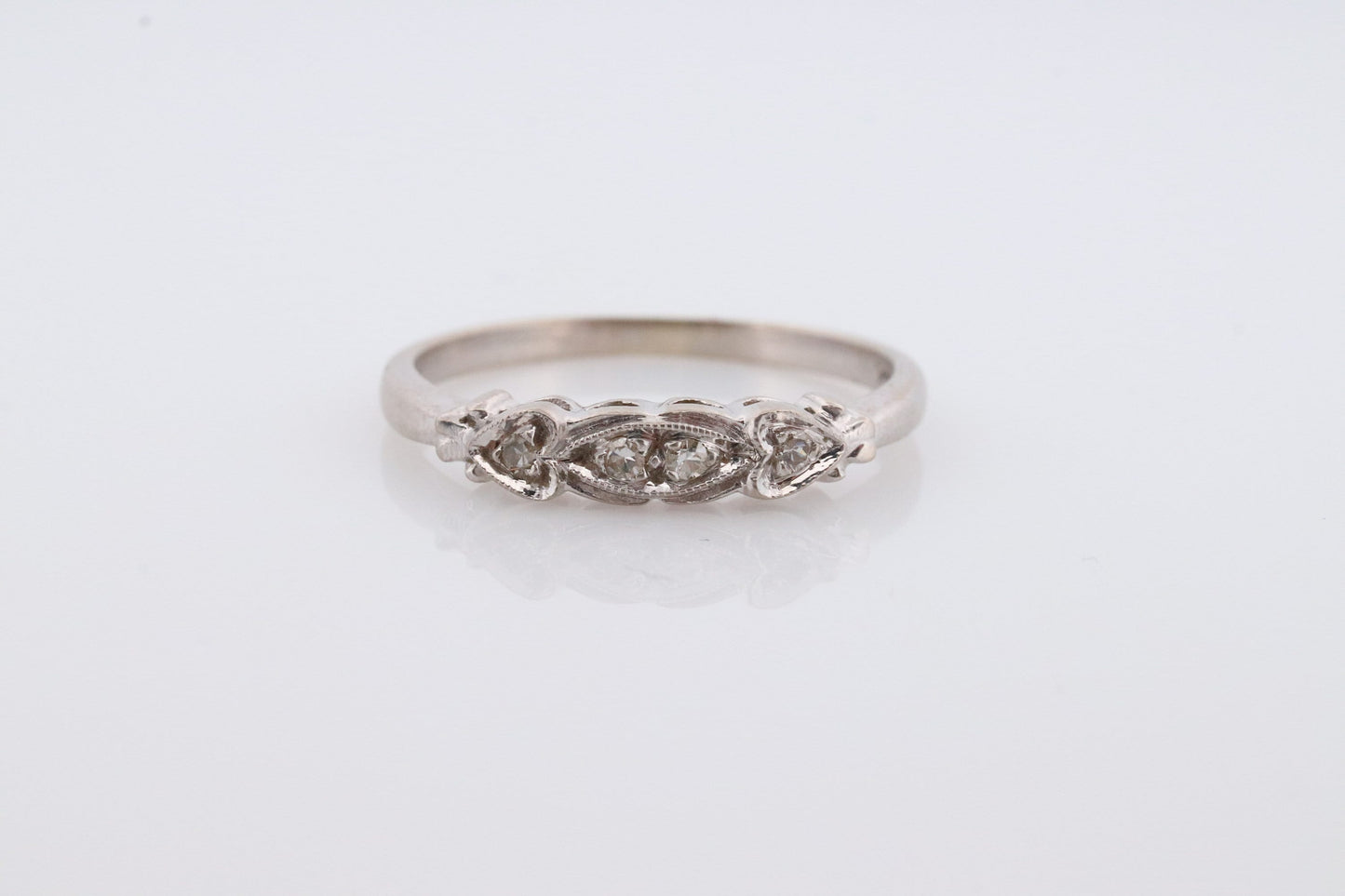 Vintage Art Deco Engagement Ring Set. 1940s. 14k White Gold Diamond Wedding and Engagement Ring Set. Women Sz. 7.5 st(249)