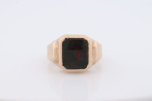 10k Bloodstone ring. Black and Red Blood stone Mens yellow gold signet ring. st(192)