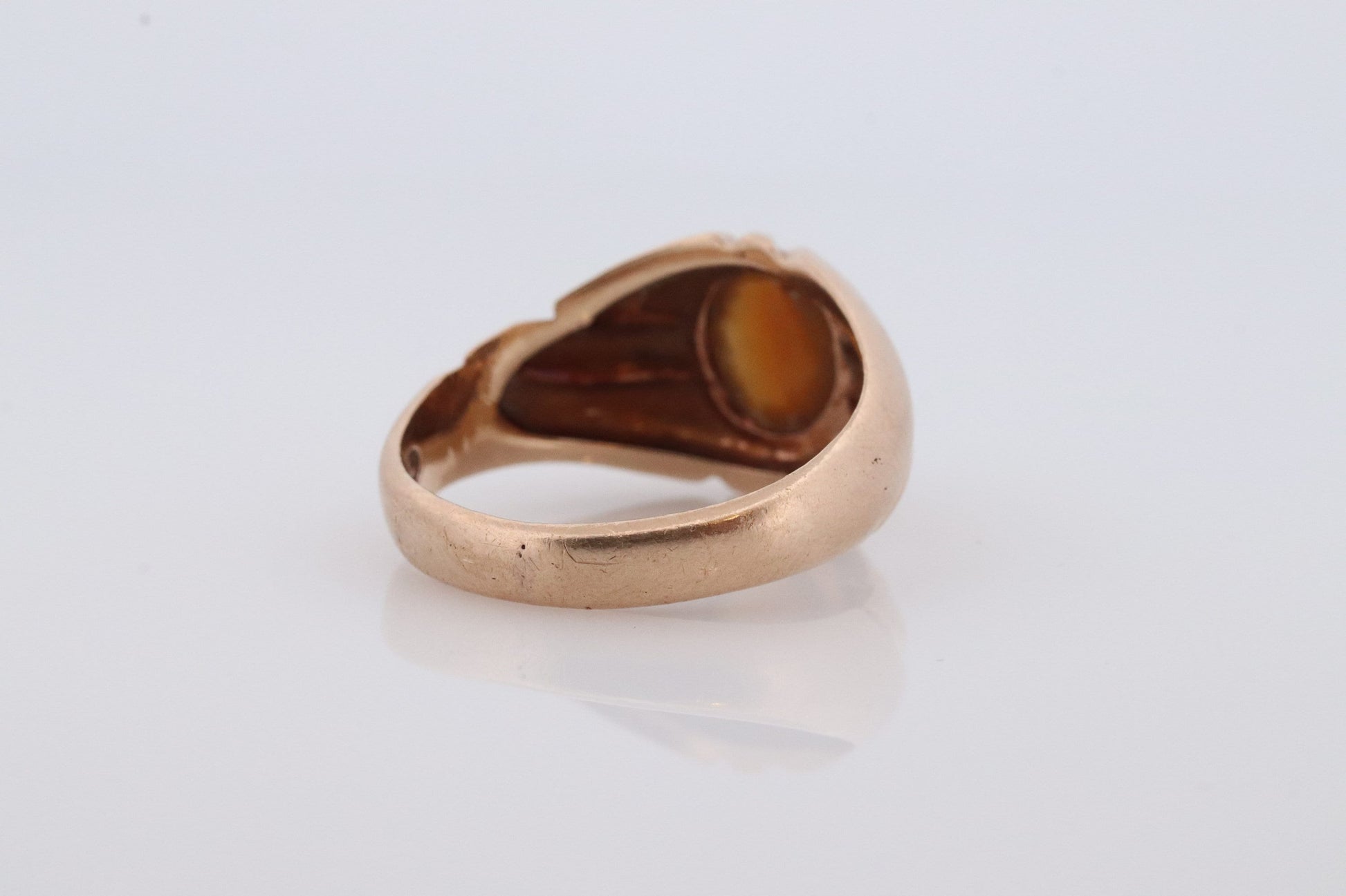 10k Tiger Eye Oval Cabochon ring. CD TigerEye bezel set 10k signet ring. st(192)