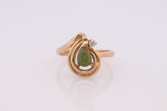 10k Green Apple Jade Jadeite Diamond ring. Pear cut translucent green Jade cabochon ring. st(62)