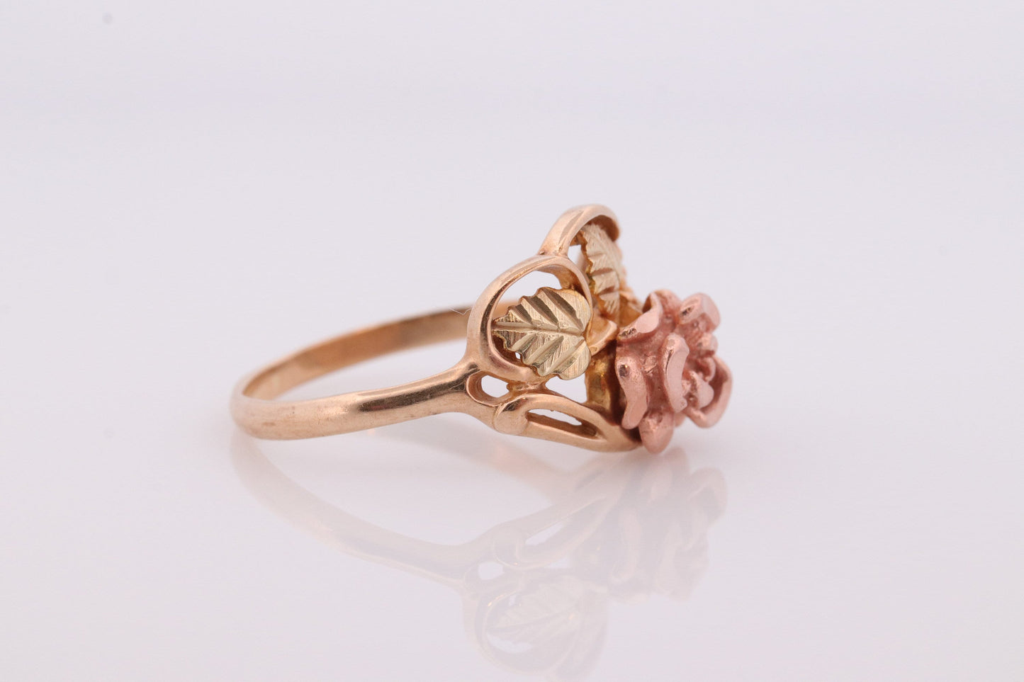 Black Hills Gold Ring. 10k 12k FLOWER ROSE Multi-Tone Black Hills Gold Statement Ring. stock(62)