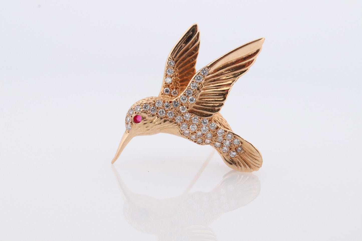 14k Hummingbird with Diamonds Ruby. Ballou & Co Bird Brooch Diamond encrusted with ruby eyes. BAB. st(237)