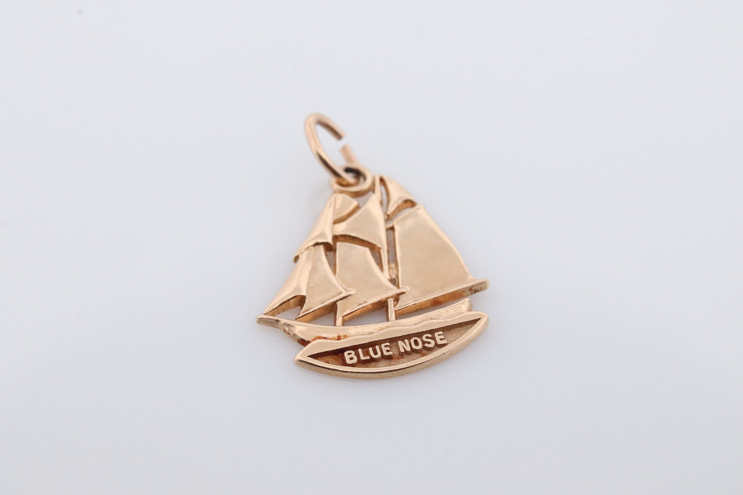 14k Ship Sail Boat medallion pendant. BLUE NOSE Nova Scotia Pendant Charm. st(94)