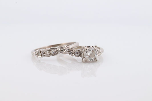 Vintage Art Deco Engagement Ring Set. 1940s. 14k White Gold Diamond Wedding and Engagement Ring Set. Women Sz. 7.5 st(249)