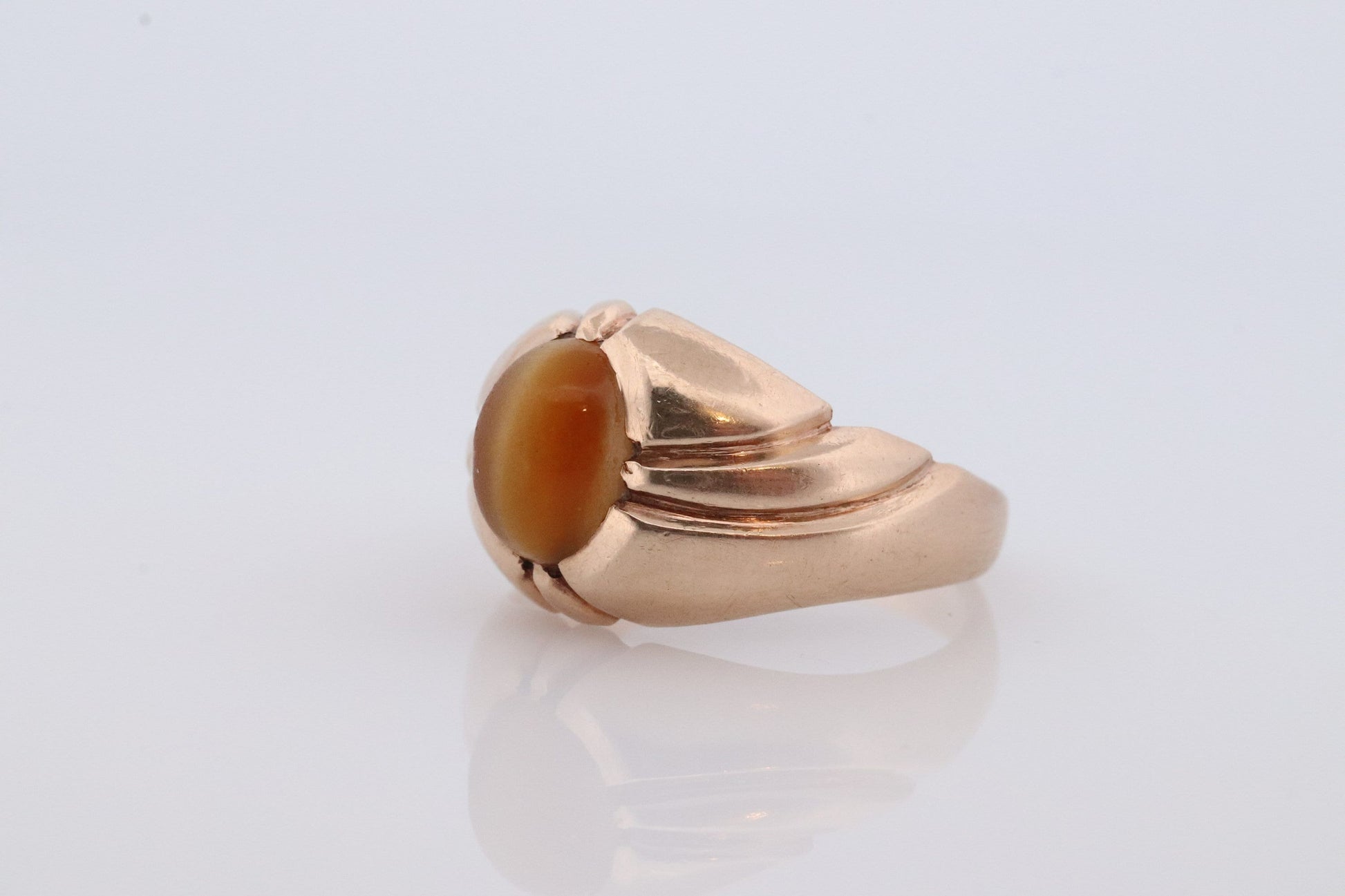 10k Tiger Eye Oval Cabochon ring. CD TigerEye bezel set 10k signet ring. st(192)