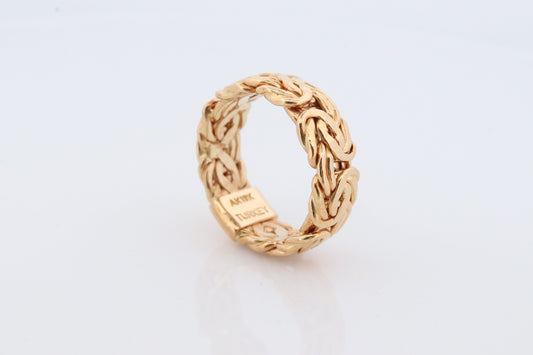 18k Byzantine Chain Ring. 18k Wide Byzantine Chain Band. Chain link Ring. Heavy Wide Turkey ring.