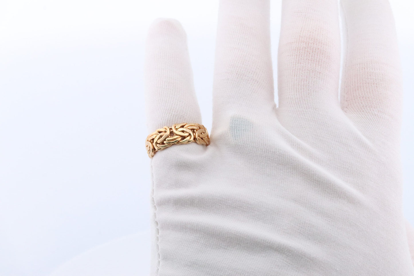 18k Byzantine Chain Ring. 18k Wide Byzantine Chain Band. Chain link Ring. Heavy Wide Turkey ring.