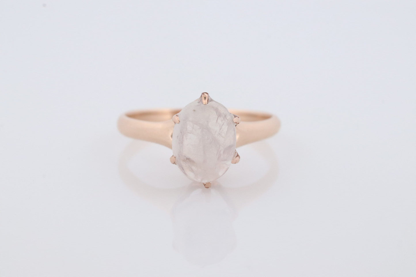 10k Victorian MOONSTONE Claw set ring. Opaque Moonstone ring. Oval Cabochon Moonstone. st(72)