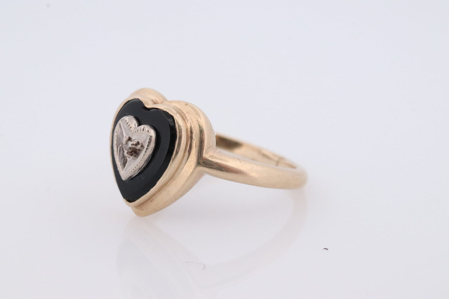 10k ONYX and diamond HEART ring. Heart Onyx bezel set victorian mourning ring. Mason 10k Ring.