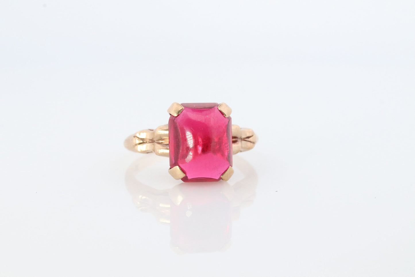 Vintage Ruby Ring. 10k Yellow Gold Sugar Loaf LC Cabochon Ruby. Womens Ladies Large Ruby Solitaire band.