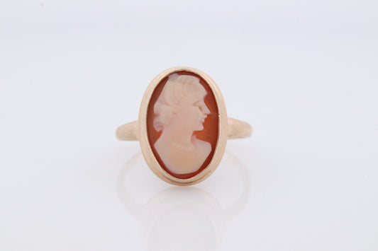 10k Cameo Oval Bezel ring. PSco Plainville Stock Cameo solitaire ring. st(74/75)