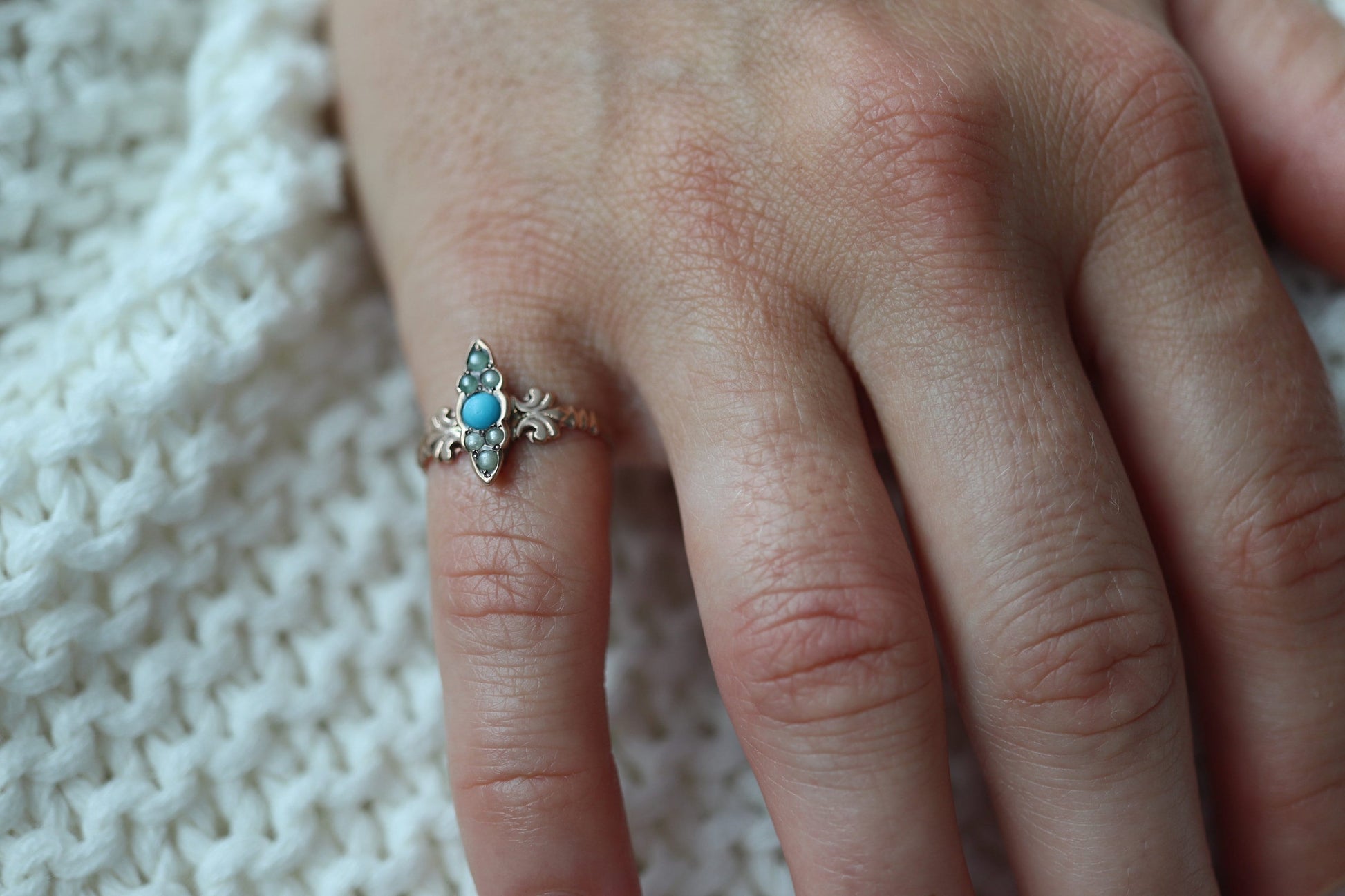 Victorian 10k Turquoise Cabochon and Pearl Seed Ring. 10k Victorian ornate Vine embossed bezel ring. Navette antique ring.