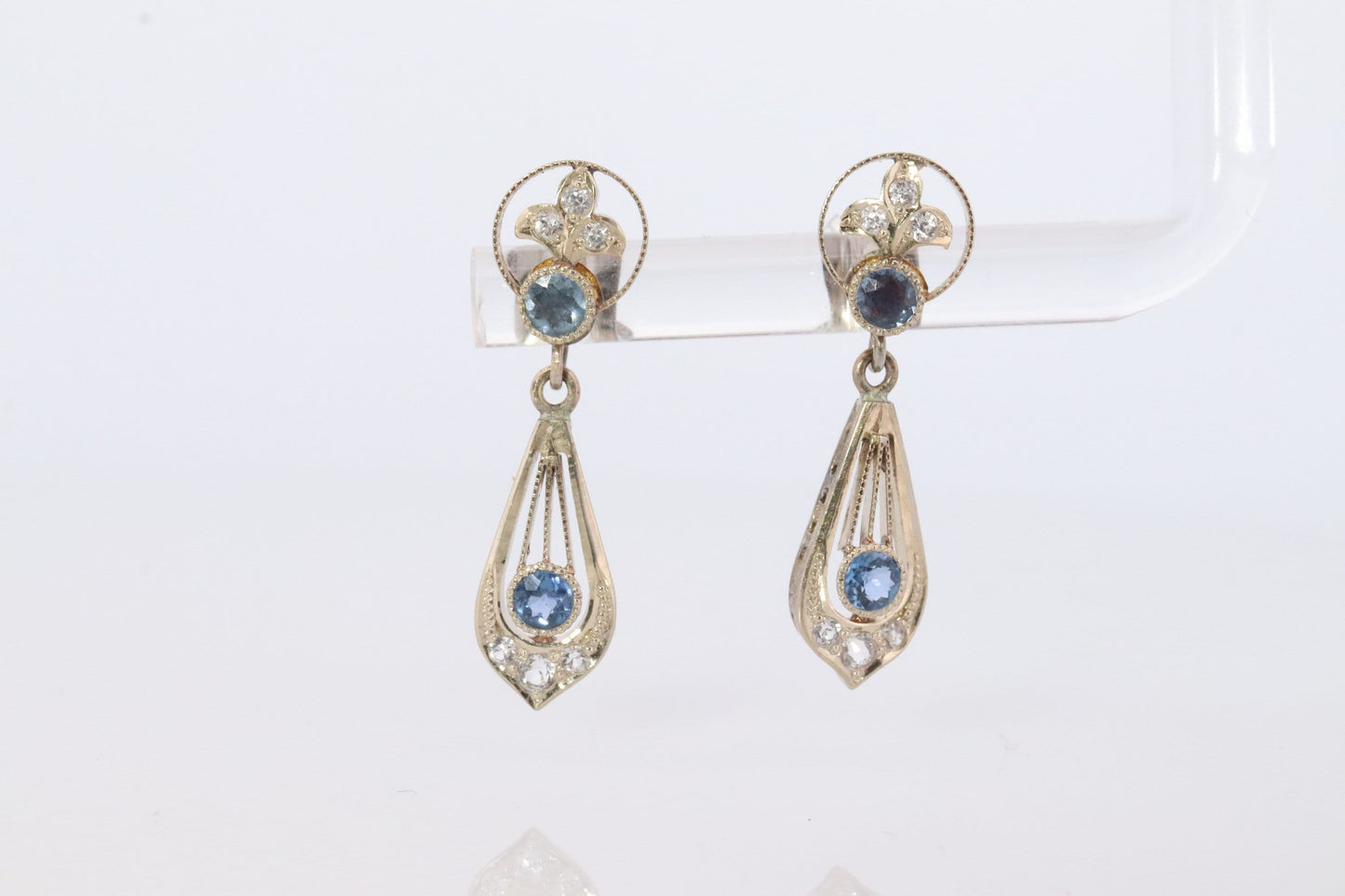 Antique 14k Blue Sapphire Dangle earrings. Blue Sapphire Princess Earrings. 14k Chandelier Earrings. Lavalier