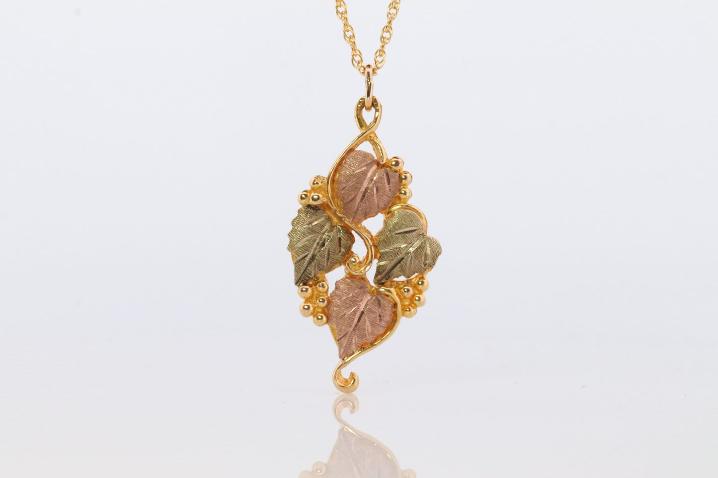 10k 12k Black Hills Gold Pendant. Black Hills Gold Vine Leaves Charm. Black hills gold necklace.