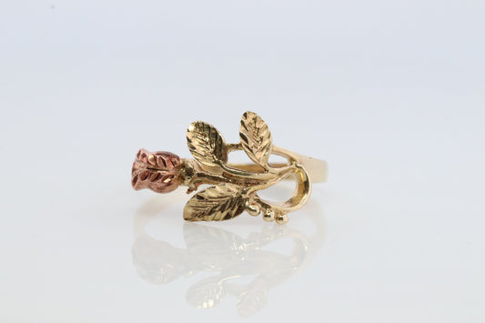 10k FLOWER ROSE Multi-Tone Gold Statement Ring. size 7