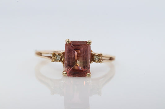 Ametrine 10k Gold ring. Vintage Estate Ring. Prong set Ametrine solitaire ring.