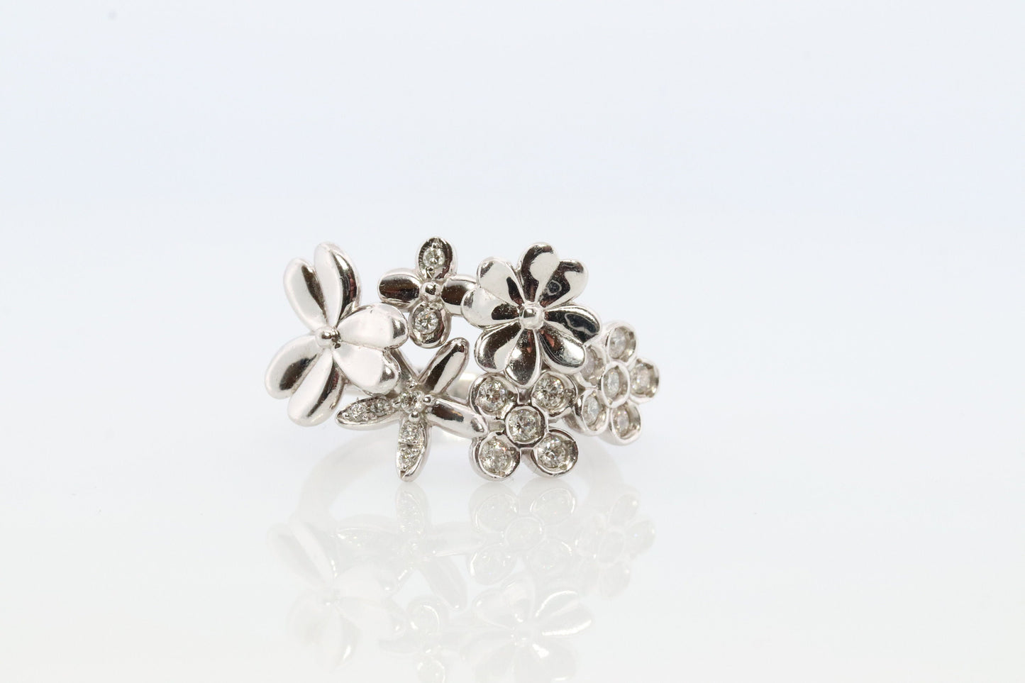 Platinum Flower Cluster ring. Diamond bezel set Daisy Flower bouquet band. Heavy Platinum Intricate Embossed design. Valentines Gift.