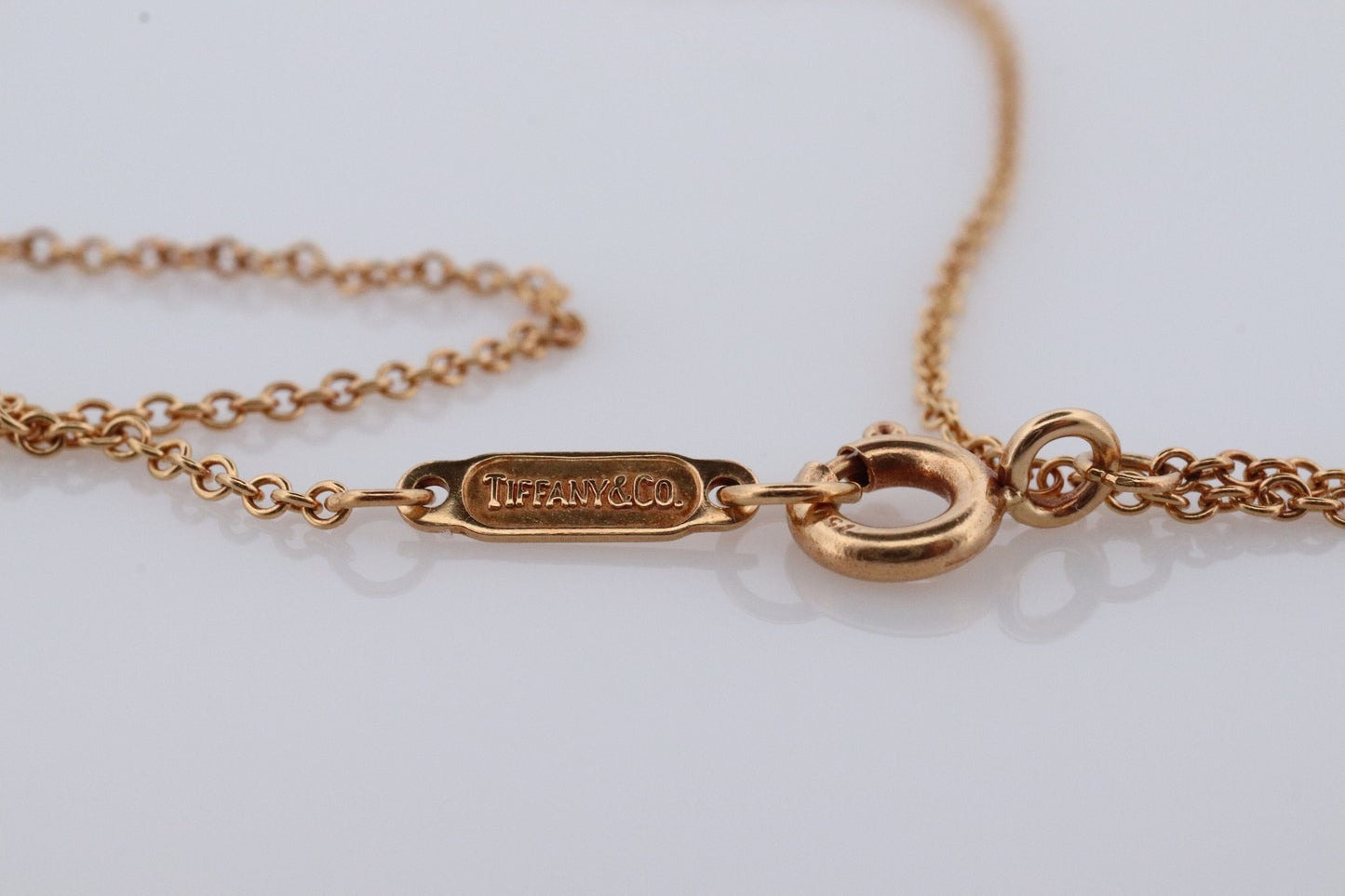 Vintage Tiffany and Co. Necklace. 18k Gold T&Co X Crossover Pendant and Necklace. Paloma Picasso