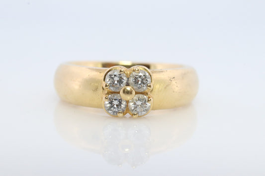 Mikimoto Ring. Vintage 18k Gold Mikimoto Diamond Clover ring. Mikimoto Diamond Cluster band. Mikimoto Flower. Wide wedding band.