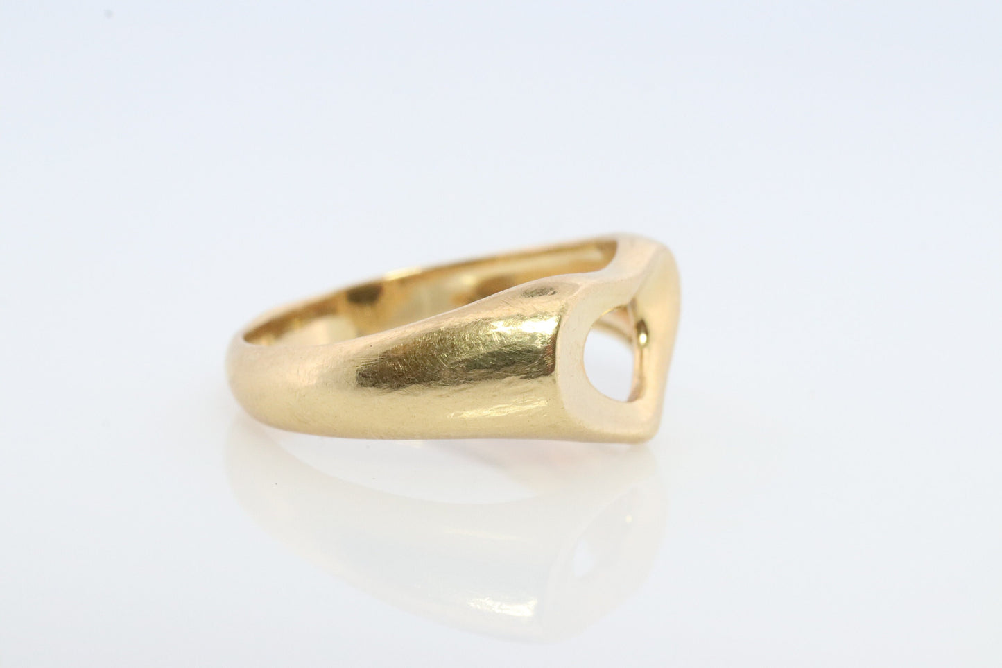 Vintage Tiffany and Co. Ring. Authentic Tiffany 18k Heart Band. Open Heart Elsa Peretti Ring.