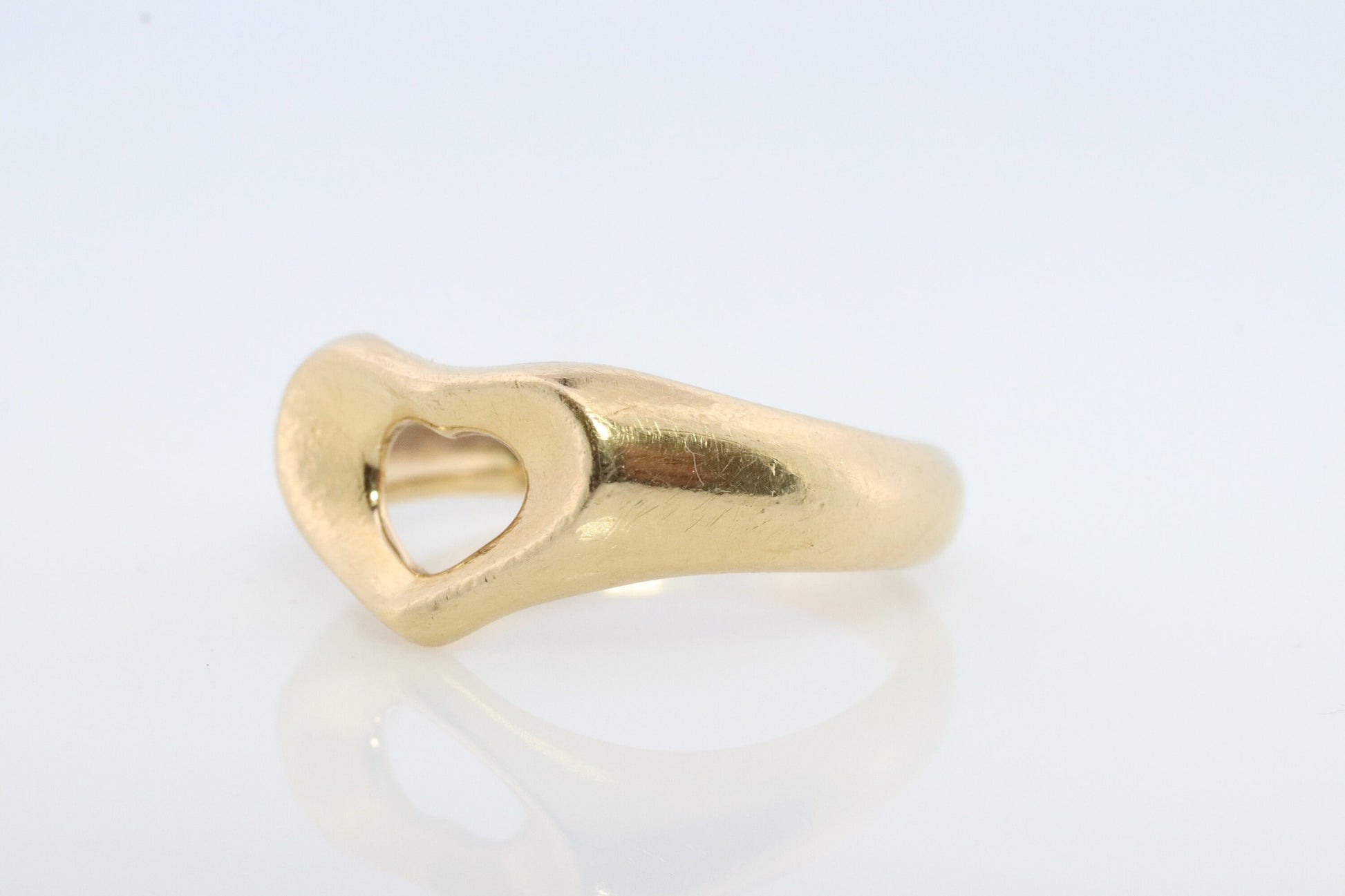 Vintage Tiffany and Co. Ring. Authentic Tiffany 18k Heart Band. Open Heart Elsa Peretti Ring.