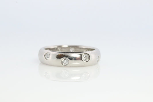 Vintage Tiffany and Co. Diamond Ring. Etoile Ring. Authentic Tiffany Platinum Diamond Eternity Band. T&CO Pt950 Bezel set diamond.