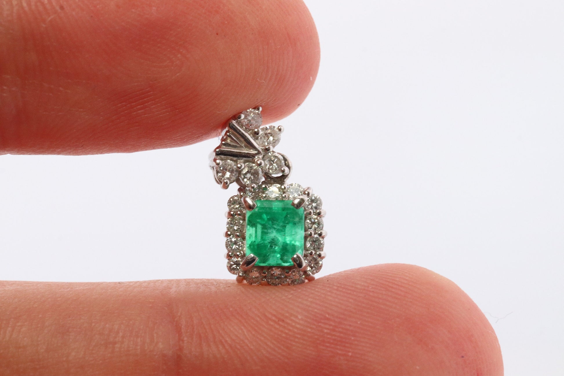 Emerald Pendant. Genuine Emerald and Diamond halo Platinum Pendant. PT900 Plat Square Emerald Diamond Solitaire Pendant Necklace.