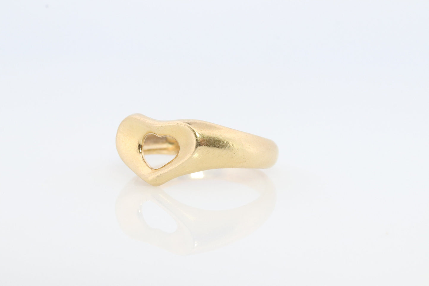 Vintage Tiffany and Co. Ring. Authentic Tiffany 18k Heart Band. Open Heart Elsa Peretti Ring.