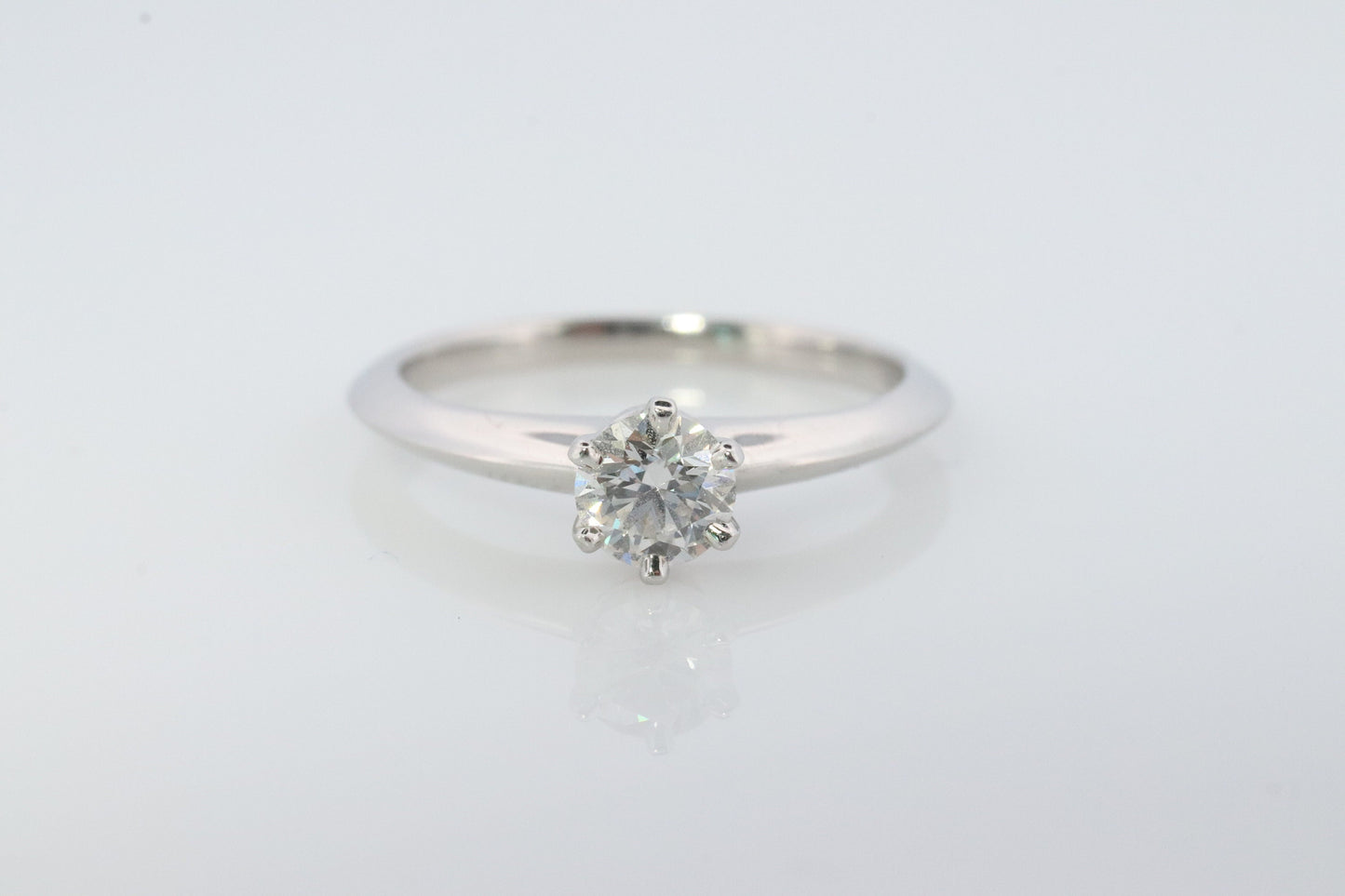 Vintage Tiffany and Co. Diamond Ring. Authentic Tiffany Platinum Diamond Solitaire Ring. T&CO Engagement ring