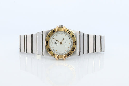 Omega Watch. Authentic Ladies Omega Constellation Wristwatch. Womens Reference 795.1080 24mm